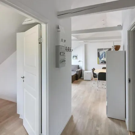 Apartment Hertha - 500m From The Sea In Bornholm By Interhome