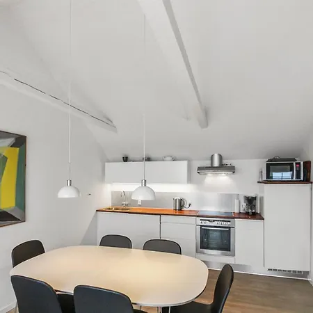 Hertha - 500m From The Sea By Interhome *